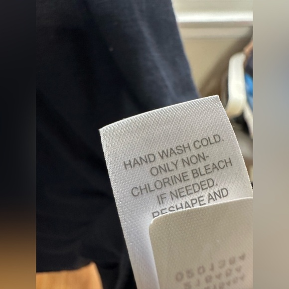 Lane Bryant 22/24 Black Floral Print Tunic Blouse Lightweight Long Sleeve Rayon - Picture 8 of 8